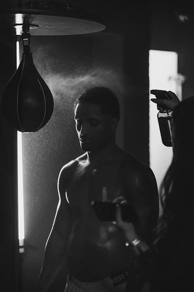 agentur01bern-newsbook-angelo-pena-bts