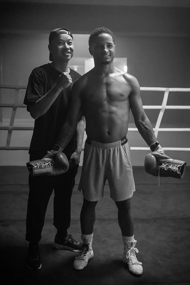 agentur01bern-newsbook-angelo-pena-bts